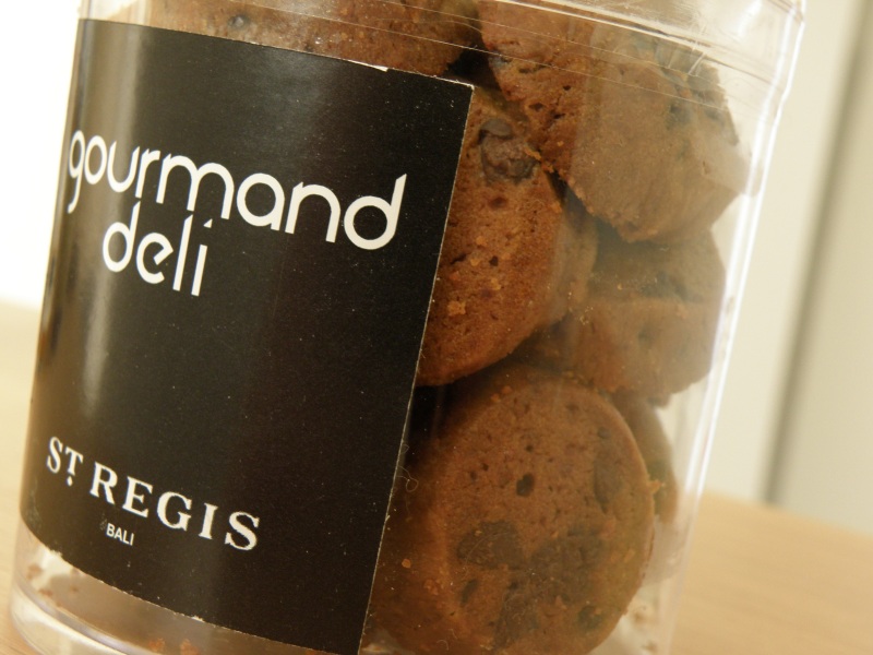 o0800060012547403781